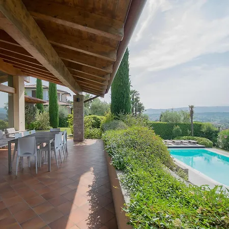 Vittoria Con Piscina E Vista By Wonderful Italy וילה